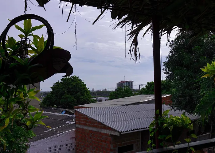 Hostal La Guaca (Adults Only)